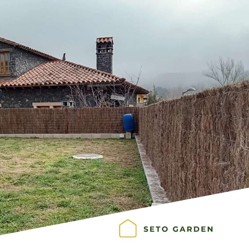 ¿Cuánto cuesta cubrir una valla con seto artificial o brezo natural?